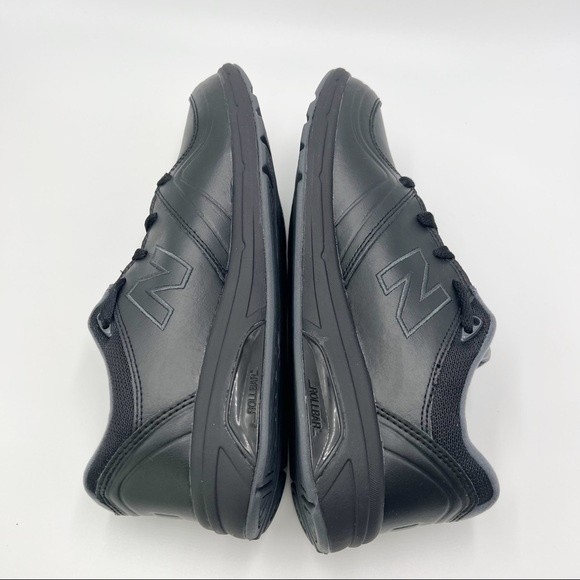 New Balance Women's Black Leather 813 V1 Lace Up Walking Shoes Sneakers 9 - Picture 9 of 13